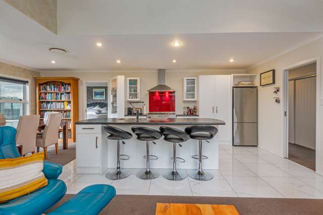 20 Lorenzo Place Kelvin Grove_1