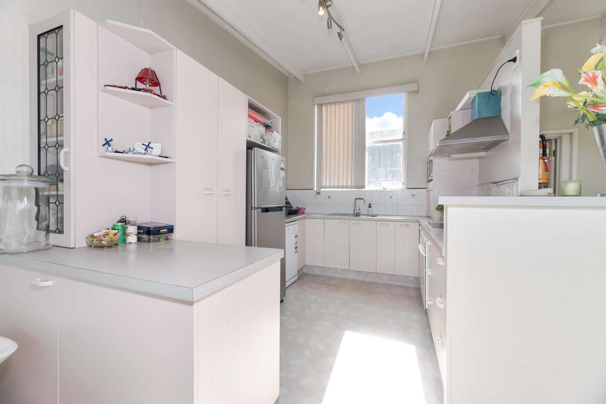 218 Hillsborough Road_1