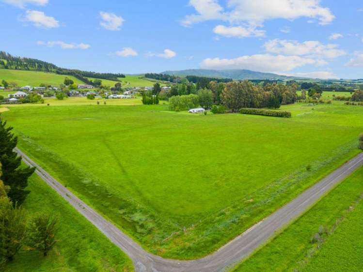 10 Singleton Street Waikari_17