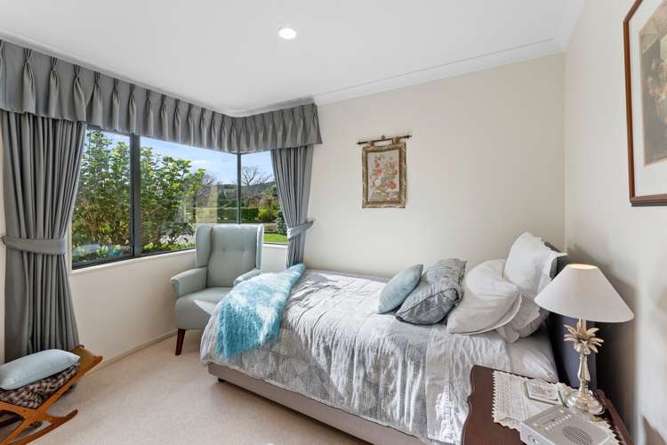 5 West Peak Way Otaki_16