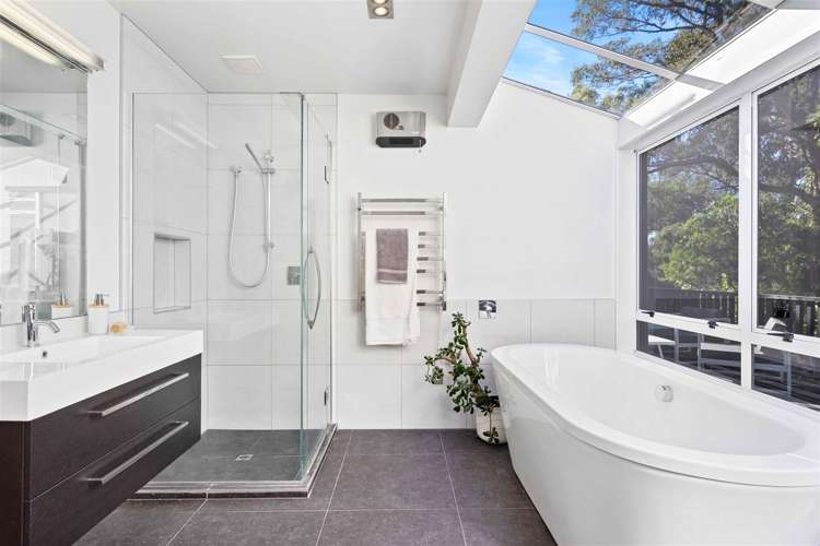 911 Governors Bay Road Governors Bay_13