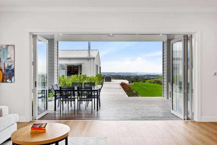 21 Diamond Lane Riverhead_17