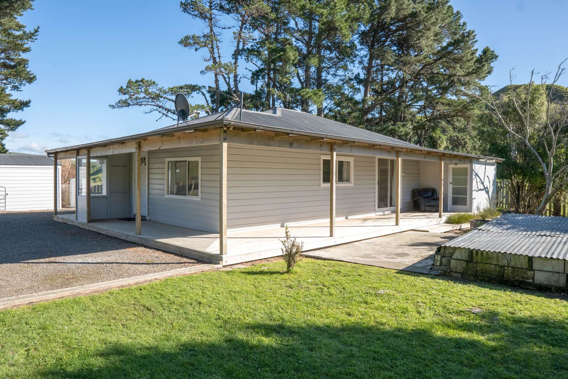 2269 Coast Road Pongaroa_0