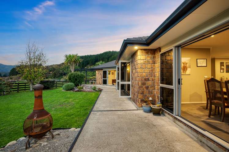84 Gilbert Road Kaitoke_29