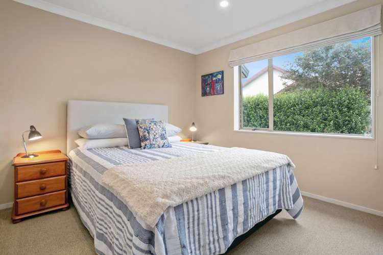 64 Saint James Drive Huntington_14