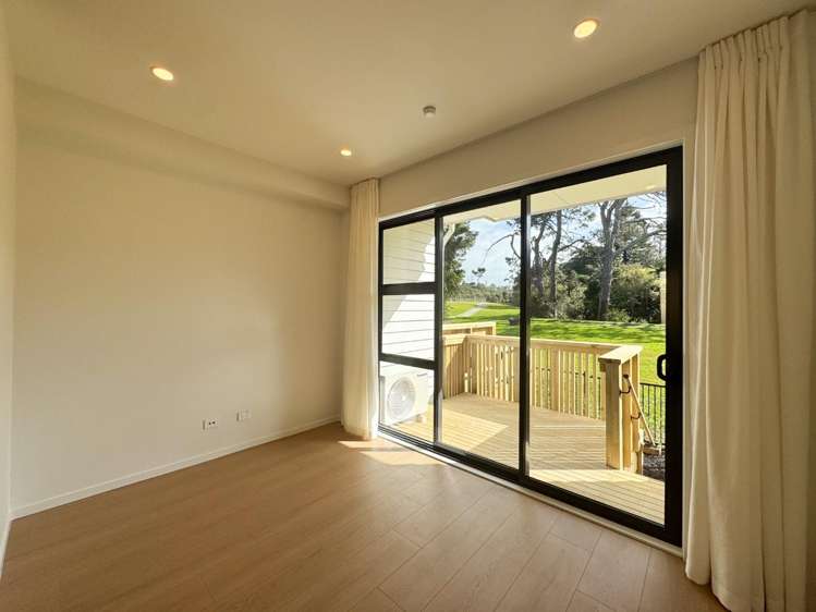 2/8 Lowtherhurst Road 11410_3