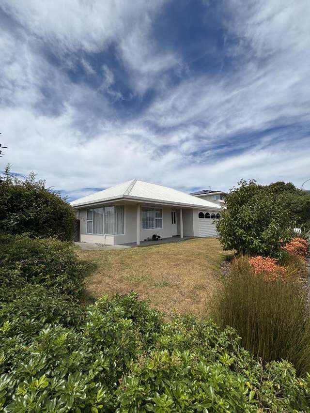 6 Stead Crescent 10816_1