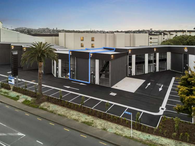 Unit 6 | 160 Marua Road_0