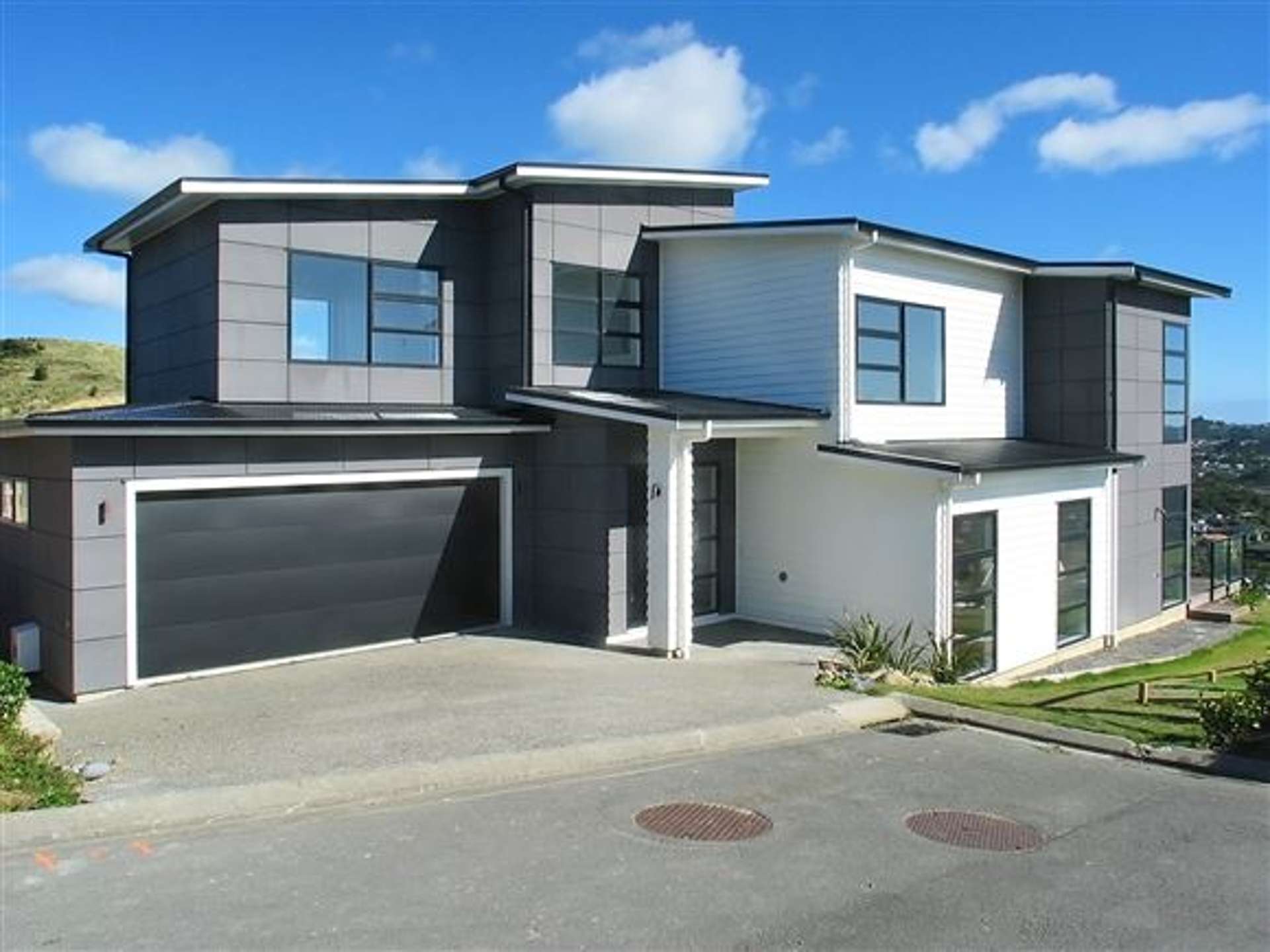 99 Endeavour Drive Whitby_0