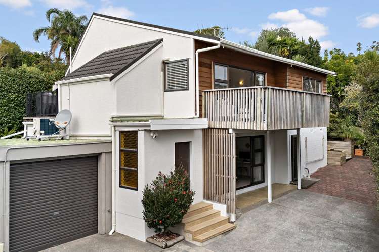 2/3 Whitby Crescent Mairangi Bay_32