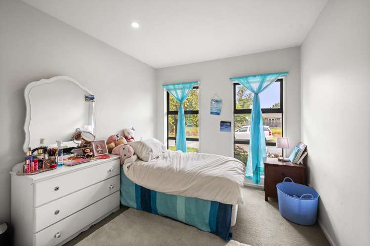 27 Philippe Avenue Yaldhurst_3