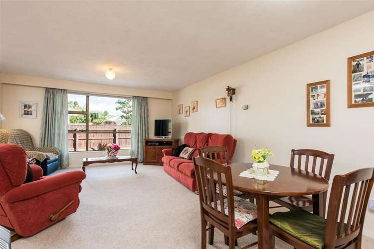 2/14 Carvell Street Blenheim Central_2