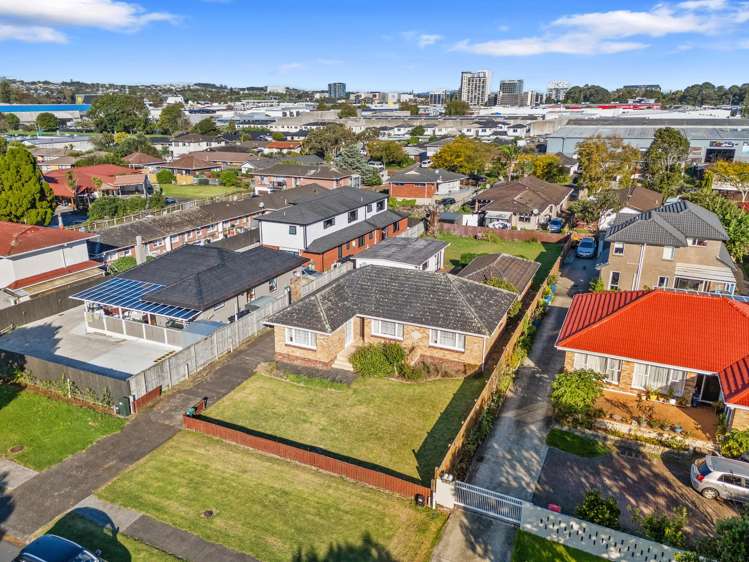 64 Puhinui Road Manukau_24