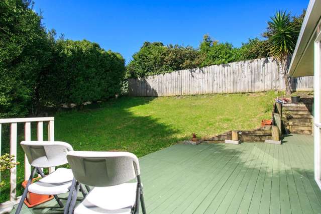 2/64 Seaview Road Glenfield_1