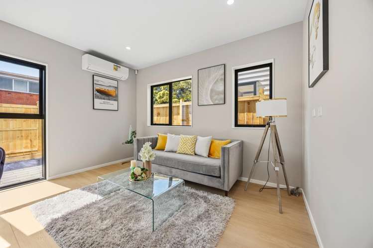 60C Hutchinsons Road Bucklands Beach_11