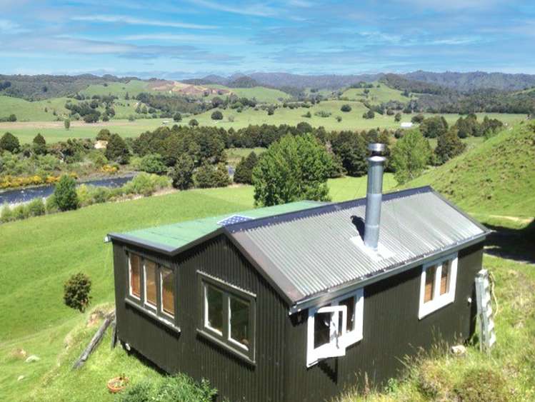 Stone Jug Road Kakahi_1