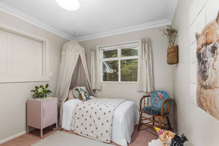 68 Chamberlain Road Karori_16