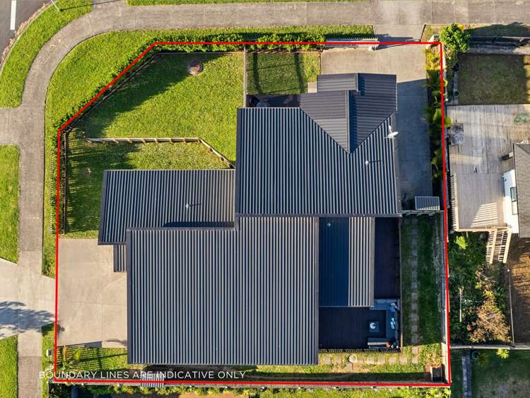 5 Byron Drury Way Riverhead_16