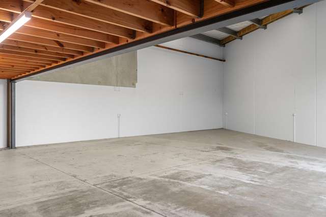 Unit 2/2a Ashley Place Papamoa_2