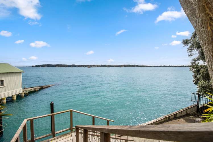 2/67 Sarsfield Street Herne Bay_16