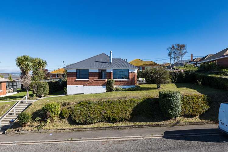 149 Highcliff Road Shiel Hill_23