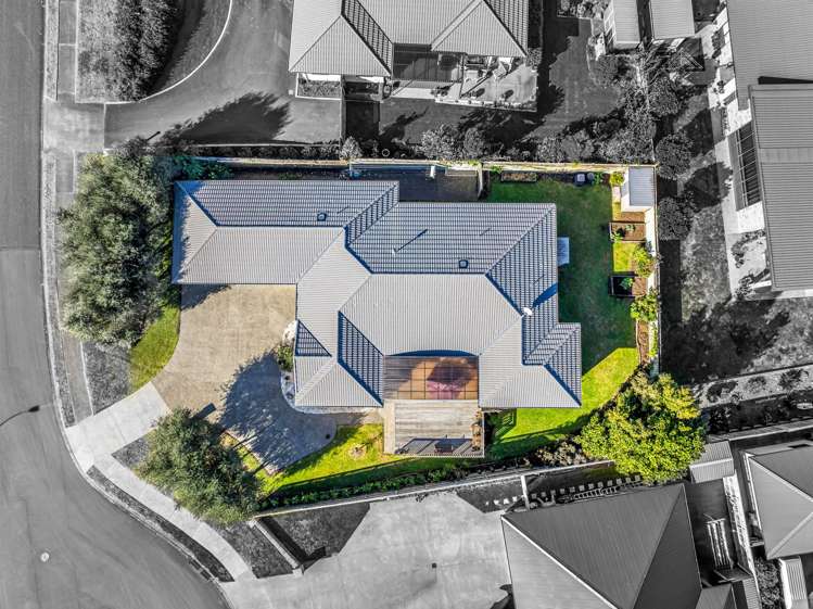 23 Lithgow Drive Otamatea_34