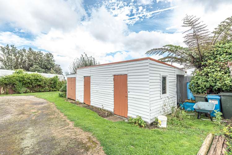 1580 South Road Manutahi_21