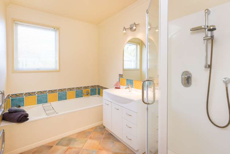 6 Waimarama Street Waikawa_14