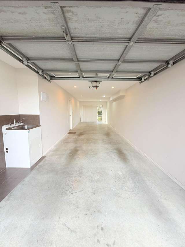 10 A Killarney Road Flat Bush_4