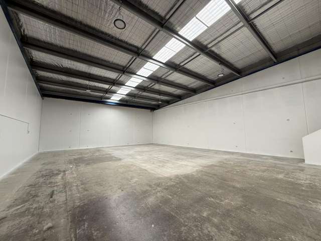 3 & 4/63 Keeling Road Henderson_4