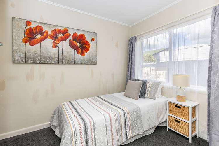 196 Clyde Street Hamilton East_32