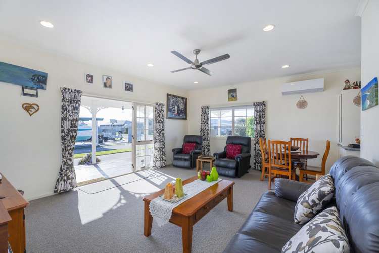 50 Whitby Avenue Whitianga_4