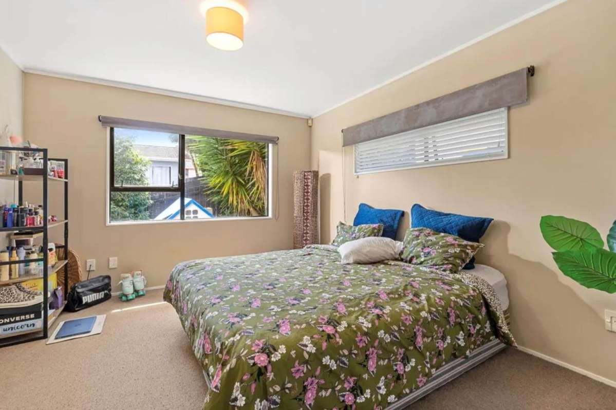 1/111 Spinella Drive_3