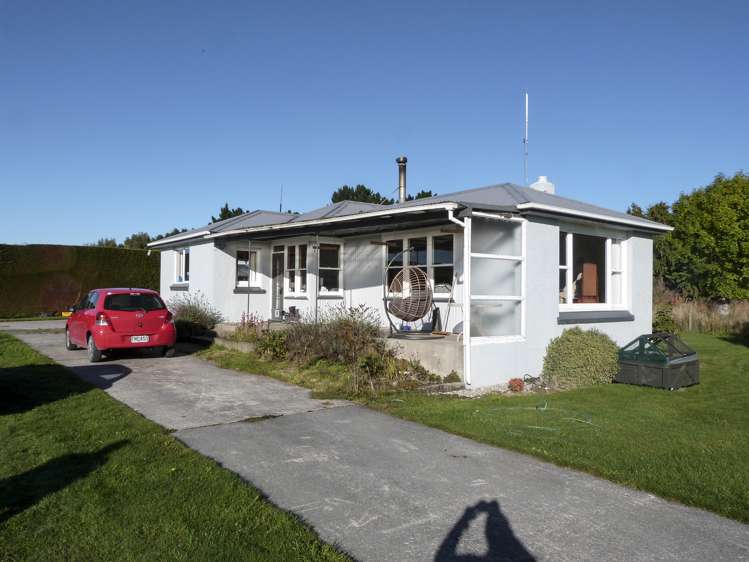 85 Cross Road Edendale_17
