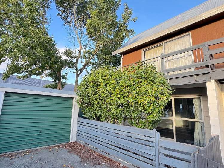 7/15 Buffon Street_0