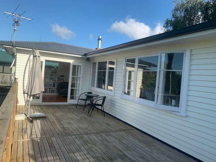 10 Burnham Road Waitakere_24