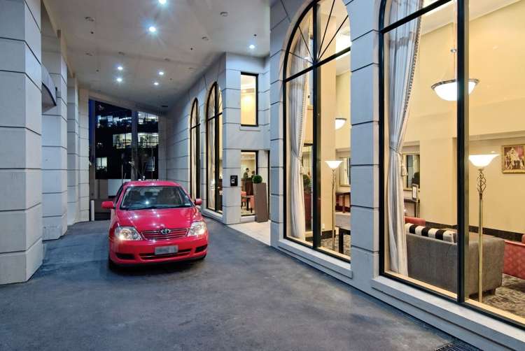 1p/100 Greys Avenue Auckland Central_8