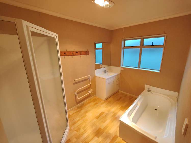 54 Nottingham Drive Hamilton East_16