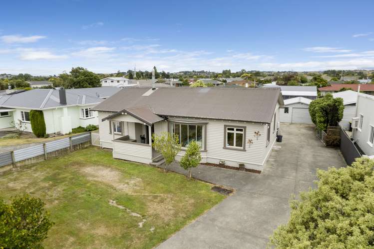 210 Kimbolton Road Feilding_1