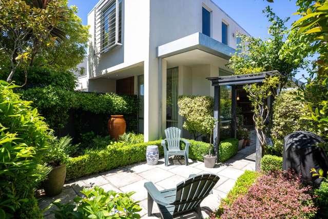 148 Merivale Lane Merivale_1