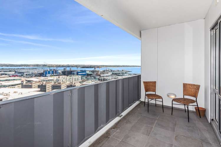 1202/17 Vogel Lane Auckland Central_10