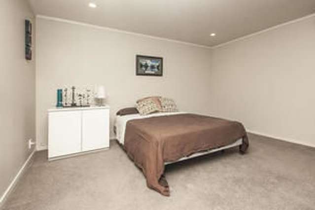 6 Paua Place Mount Roskill_3