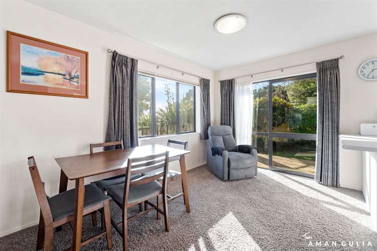 3/197 Royal Road Massey_3