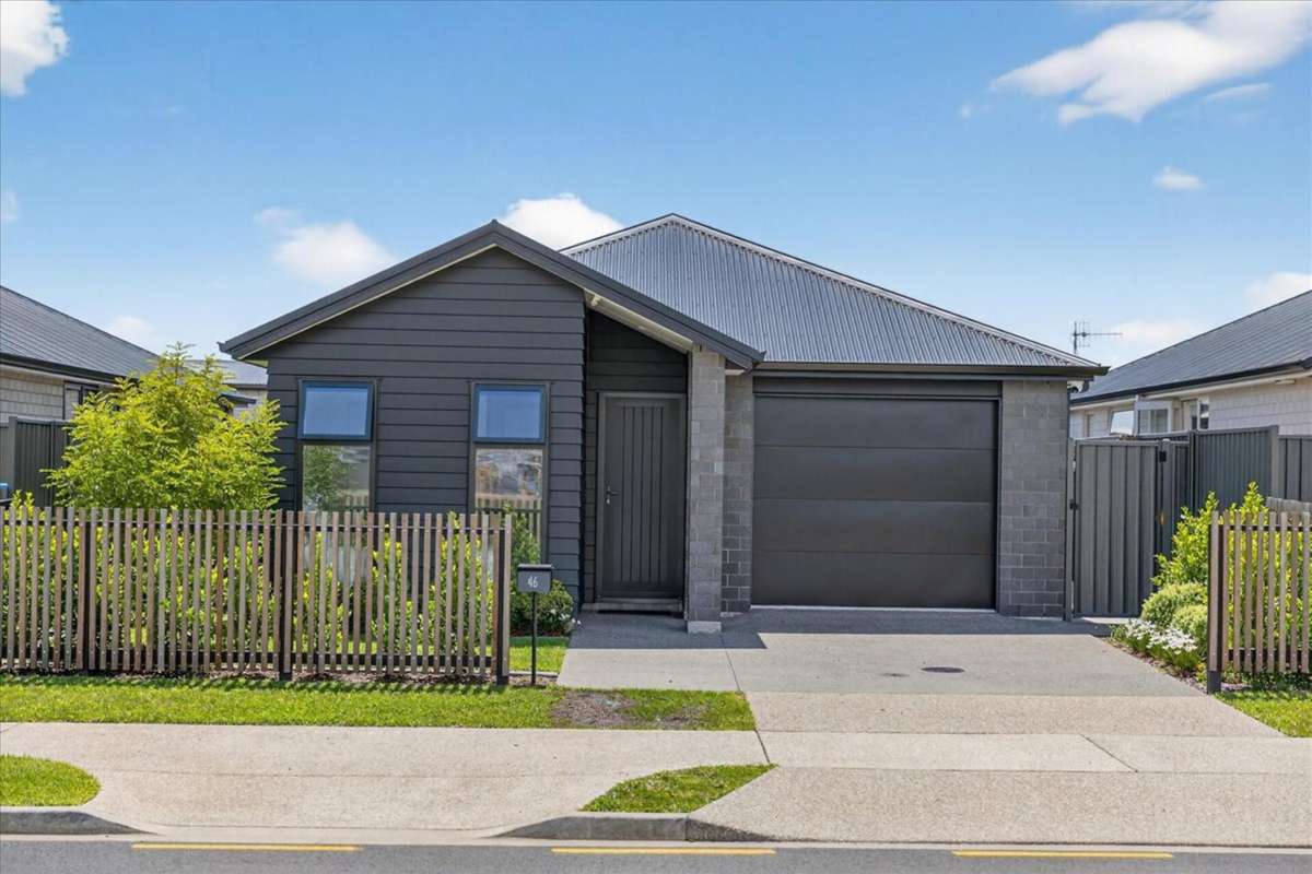 46 Hammick Crescent_0