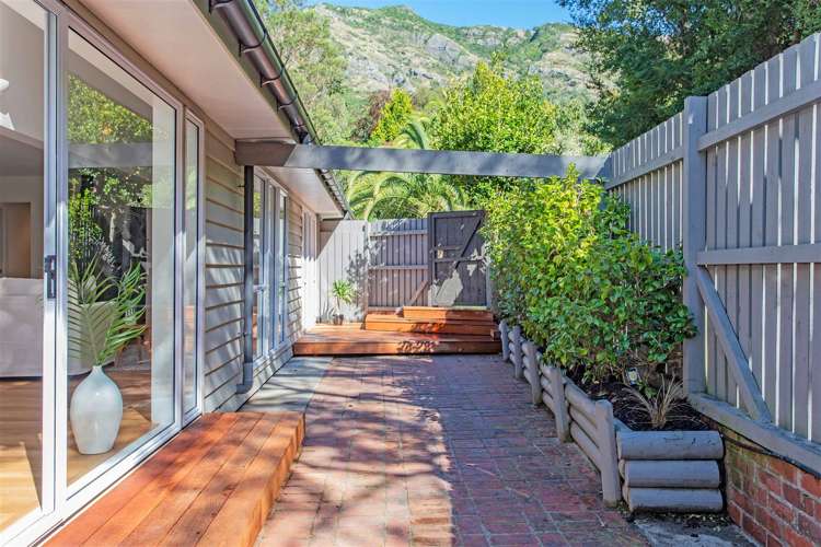 911 Governors Bay Road Governors Bay_18