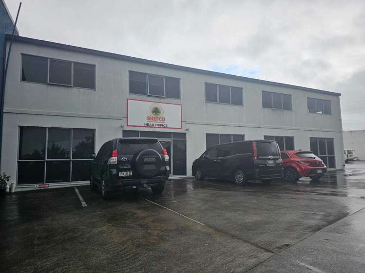 7 Portage Road_0