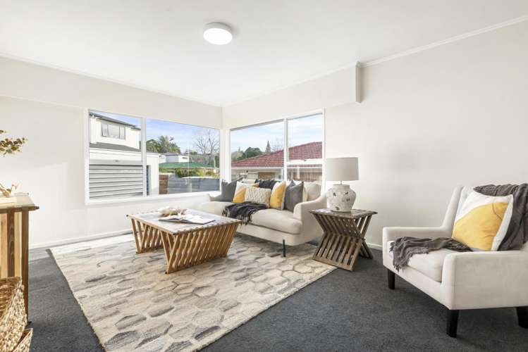 2/110 Hillside Road_2