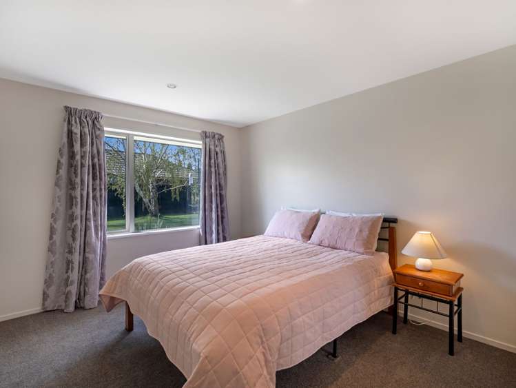 280 Southfield Drive Lincoln_23