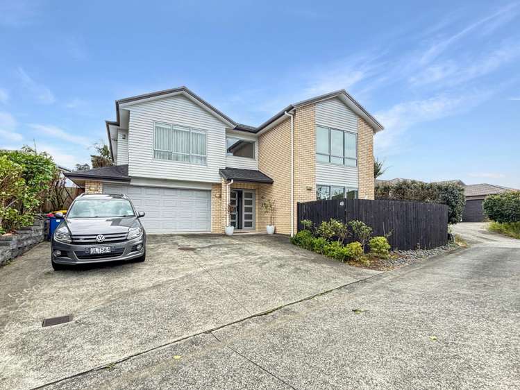  49 South Kensington Way_0