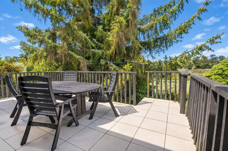 1 and 2, 119 Grand Drive Remuera_23